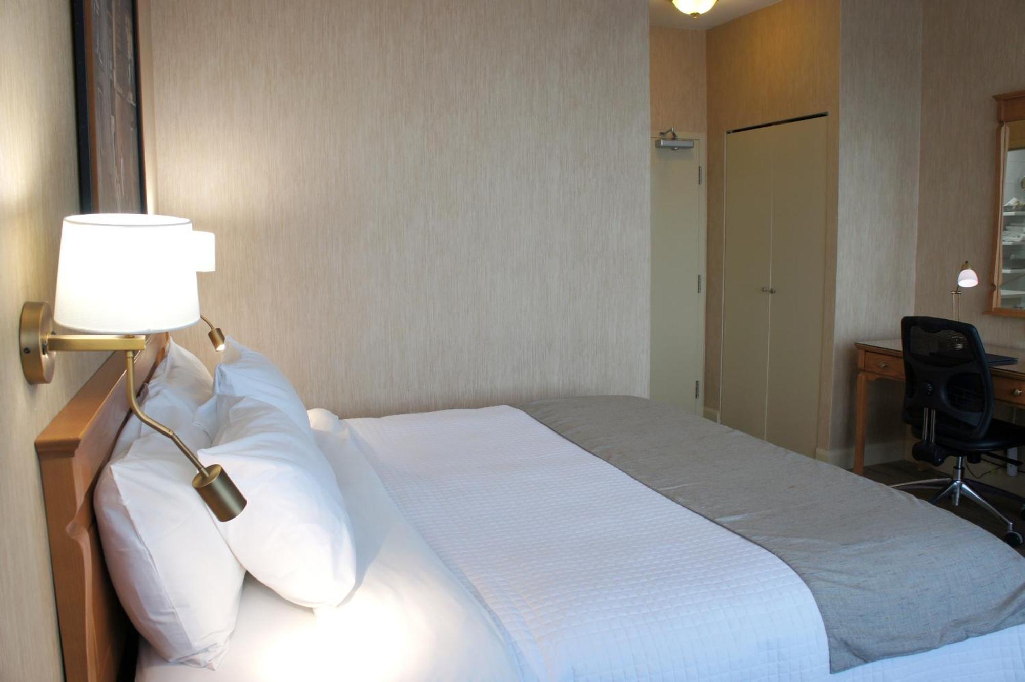 Hotel Castel グランビー エクステリア 写真