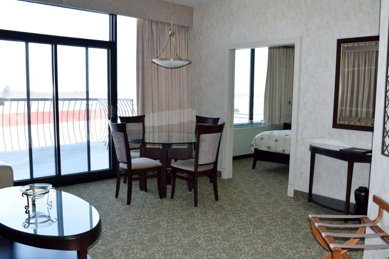 Hotel Castel グランビー エクステリア 写真